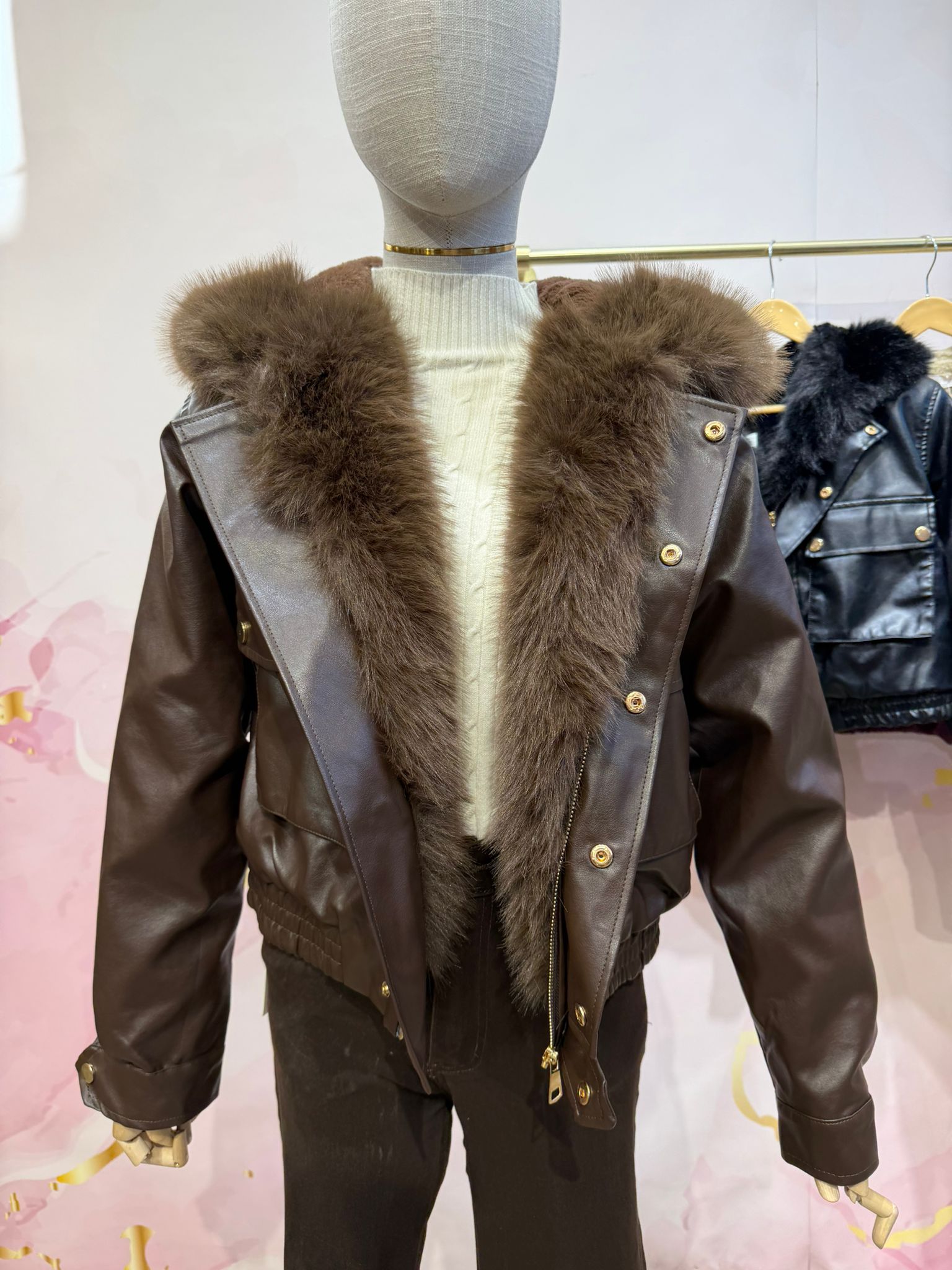 Pack 4 Unidades Bomber Uria - Imagen 4